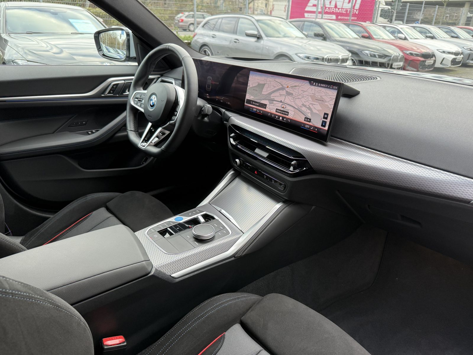 BMW i4 - Bild 15