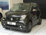 Smart ForTwo coupe 71PS Navi Servo Leder SHZ Panorama - Smart ForTwo in Bonn