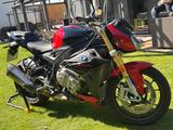 BMW S1000R - NAKED BIKE VON 751 BIS 1000 CCM