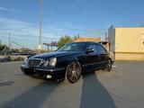 Mercedes-Benz Mercedes Benz E320 cdi Diesel - Mercedes-Benz E 320 aus 2000: Cdi
