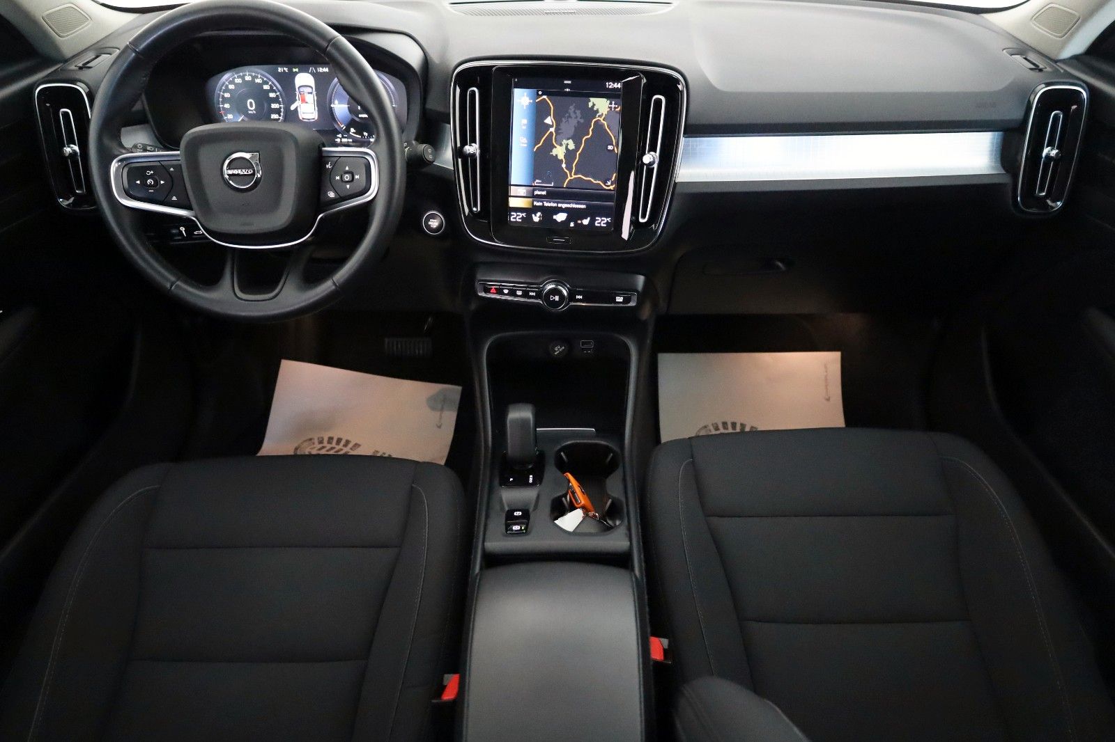 Fahrzeugabbildung Volvo XC 40 T4 Inscription,Kamera,Navi,LED,SH,CarPlay