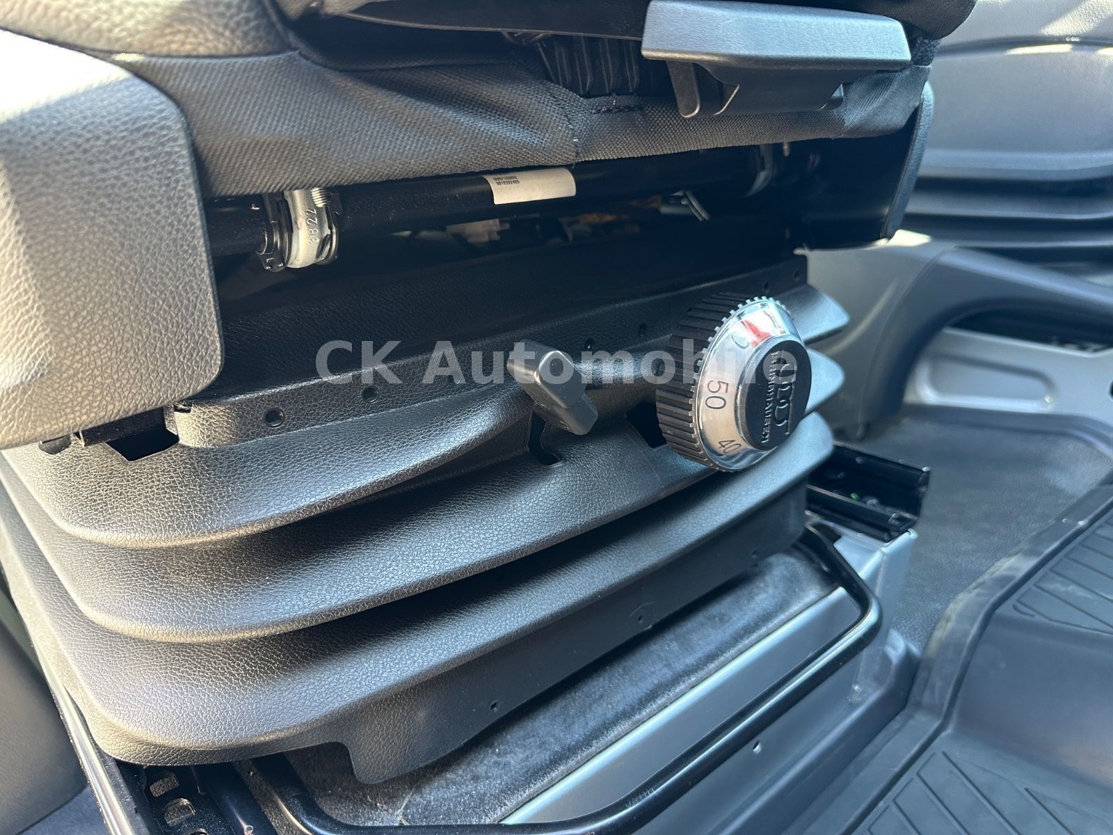 Fahrzeugabbildung Mercedes-Benz Sprinter III Kasten 317 Maxi Autom./MBUX/LED/Kam