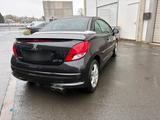 Peugeot 207 cc Cabrio Black und White Edition - Peugeot 207: Black White Edition