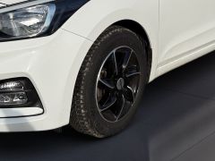 HYUNDAI i20 1.2 Trend Allwetter Apple Carplay Android Au