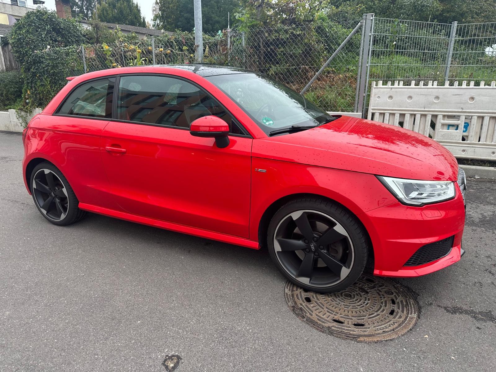 Audi A1 1.8 TFSI S-Line style sport*PANO*BOSE*ALCANT.