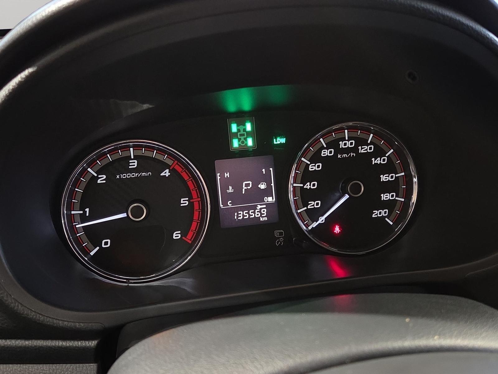 Mitsubishi L200 Diamant Edition+ DOKA 4WD *AHK*NAVI*