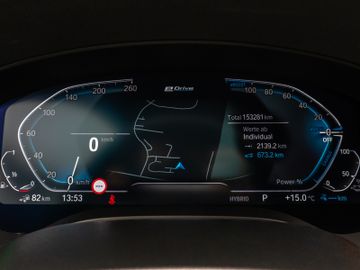 Fahrzeugabbildung BMW 530e M Sport Kamera Laser HUD DAB HiFi Komfort