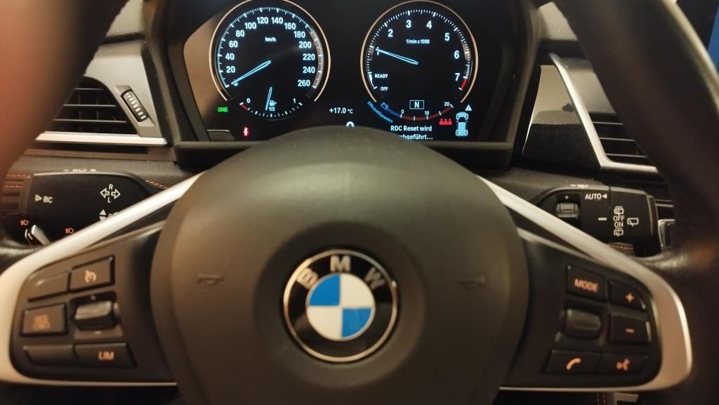 Erstes Annaberger Autohaus - BMW 218i Active Tourer, LED, AGR, Navi, Sitzheizung - Bild 10 Erstes Annaberger Autohaus - BMW 218i Active Tourer, LED, AGR, Navi, Sitzheizung - Bild 10