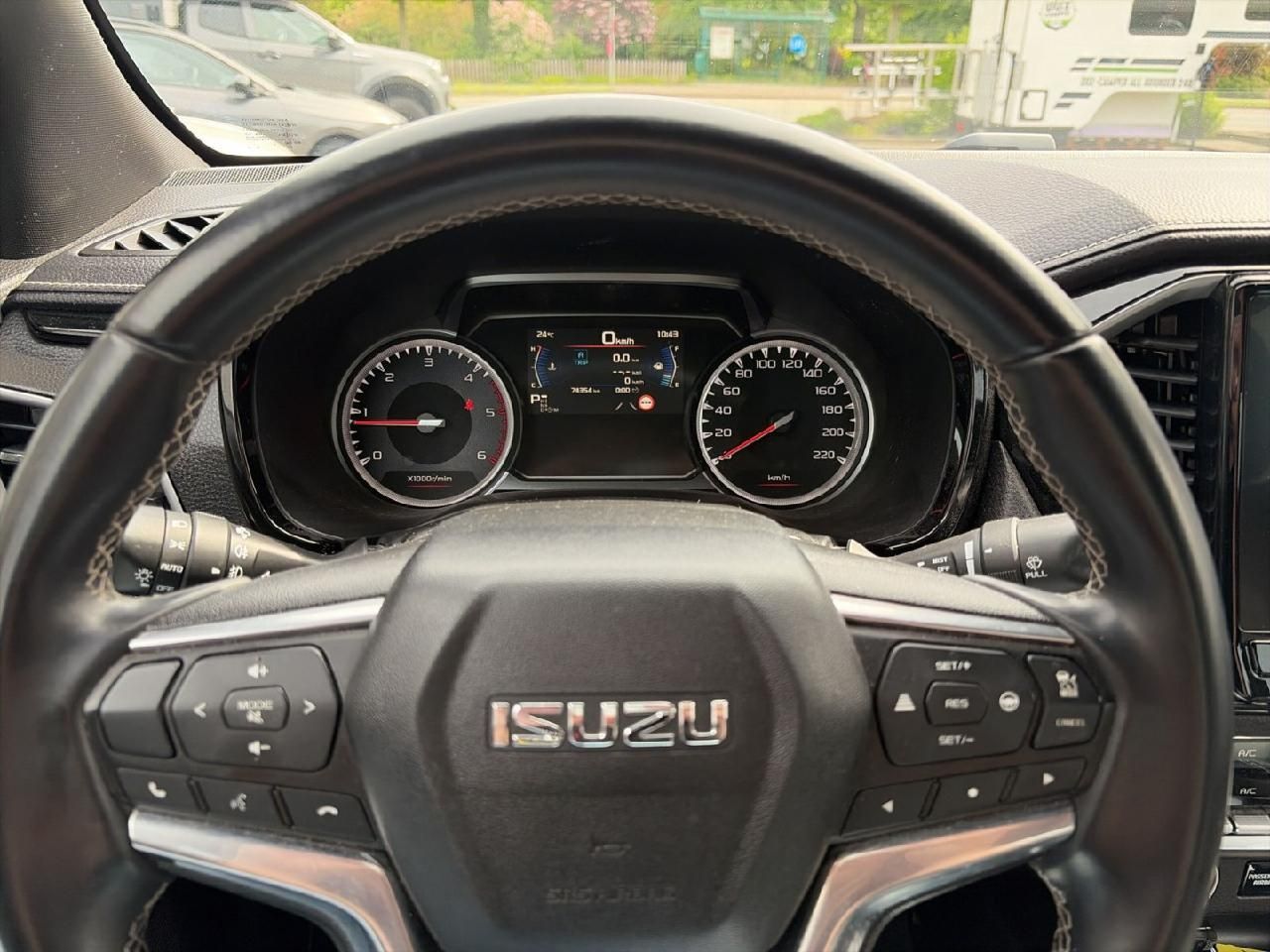 Fahrzeugabbildung Isuzu D-Max Double Cab 1,9 V-CROSS