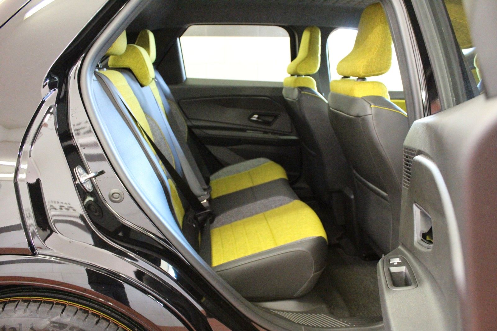 Fahrzeugabbildung Renault R 5 Iconic Five 120 Urban Range*Harman Kardon*