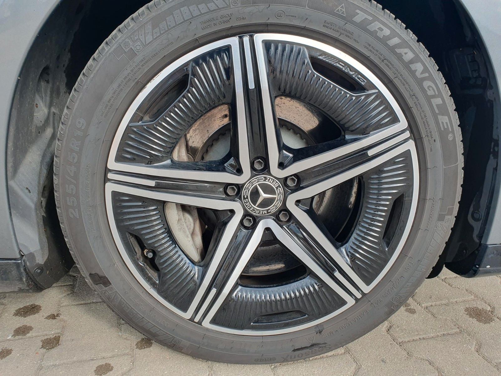 Mercedes-Benz EQE 300 Premium Panorama Allwetterreifen AMGLine foto 24
