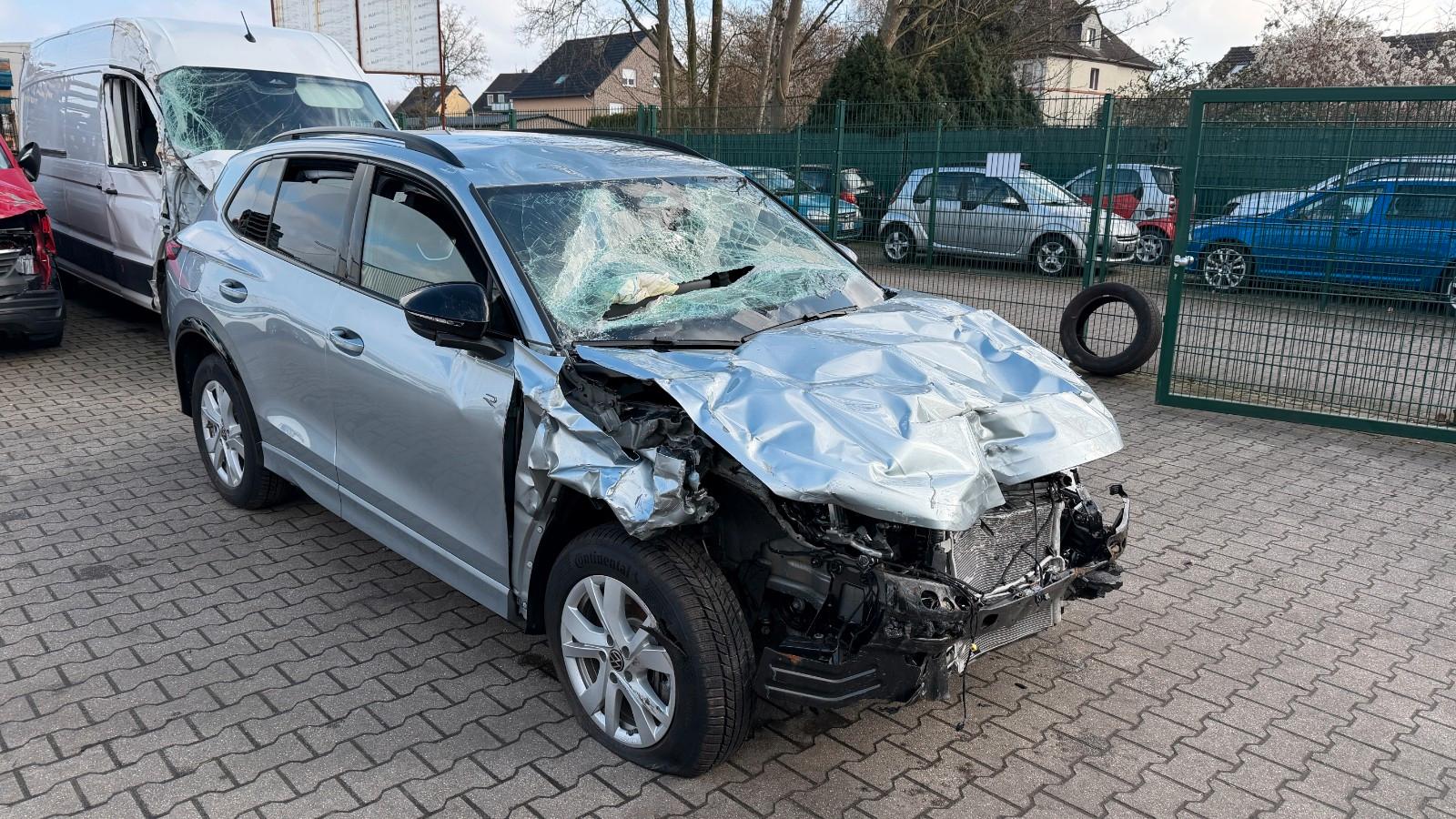 Volkswagen 1.5 TSI eHybrid  R-Line