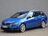 Skoda Octavia Combi RS 2,0 TDI DSG 4x4/Panorama/19"LMF - Skoda Octavia Gebrauchtwagen in Chemnitz