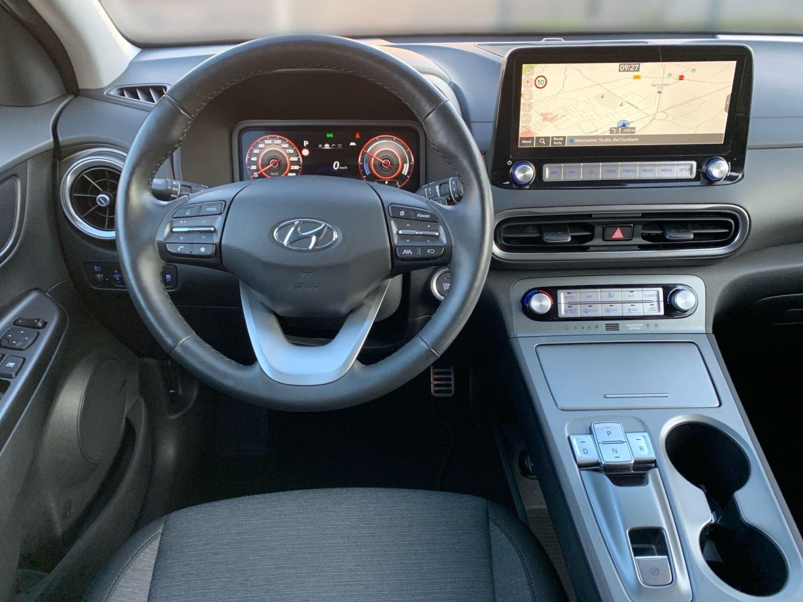 Fahrzeugabbildung Hyundai KONA Edition 30+ Elektro Navi Allwetter