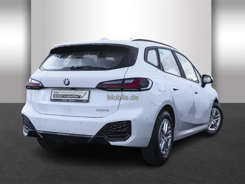 BMW 220 Active Tourer - Bild 3
