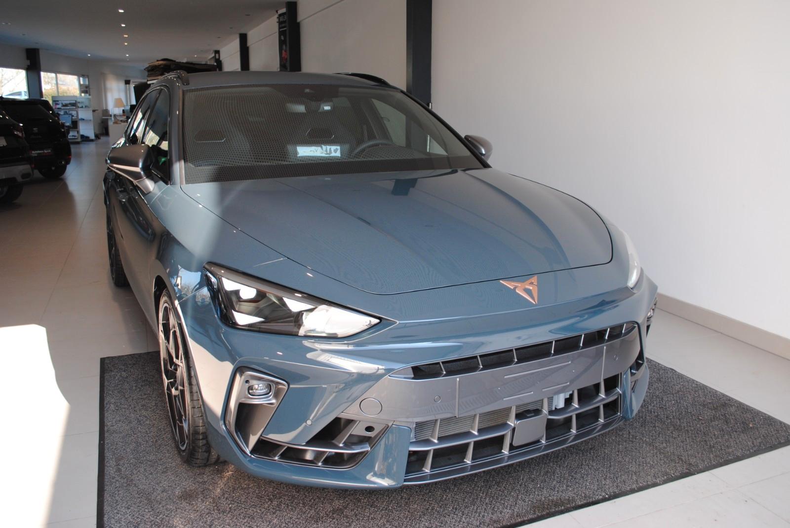 Cupra Leon SP VZ 2.0 TSI DSG 4DRIVE *333PS*MATRIX-LED*