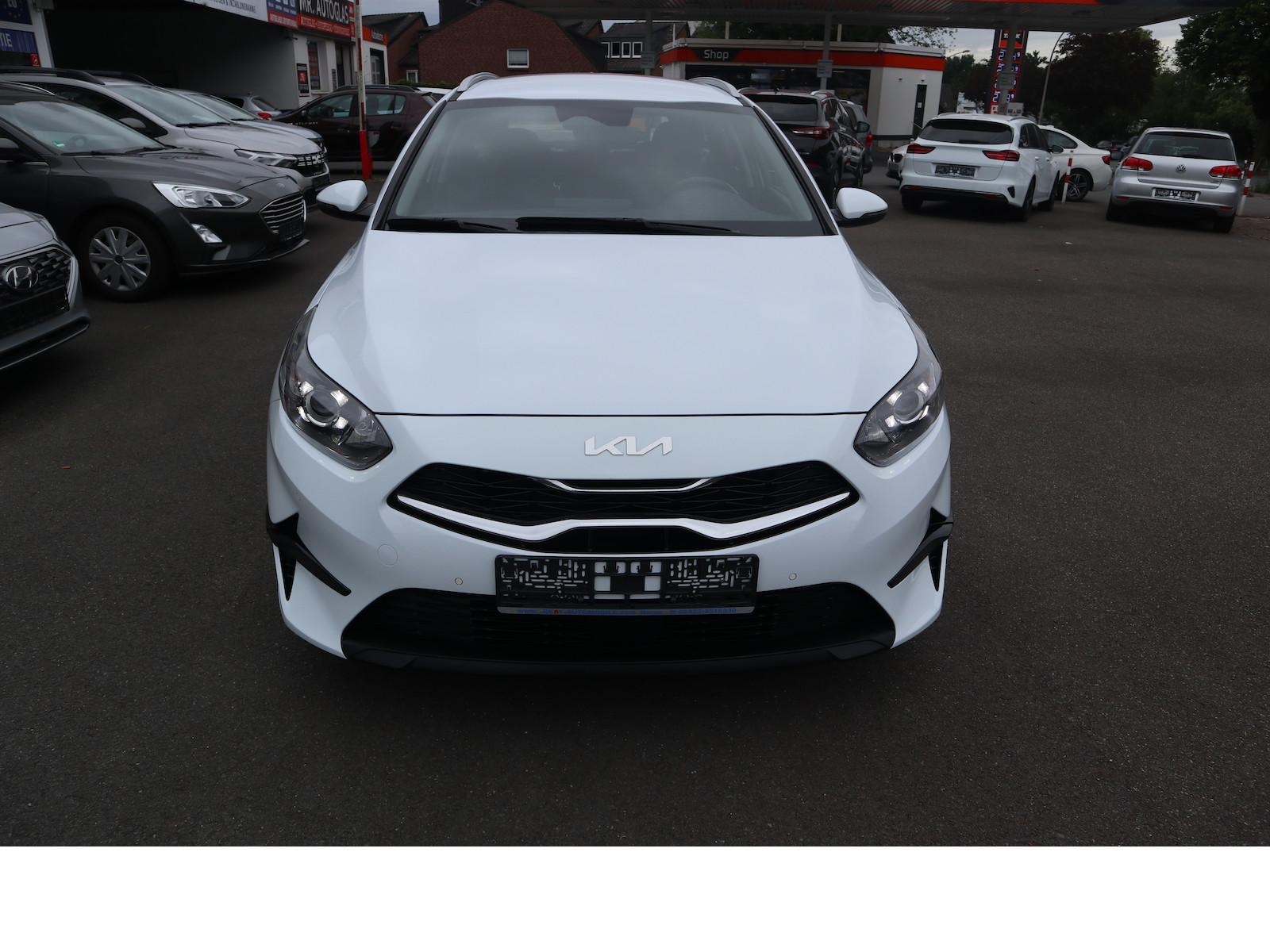 Kia Ceed cee ́d Sportswagon Ultimate 1.5 DCT CAM SHZ NAVI, миниатюра 23