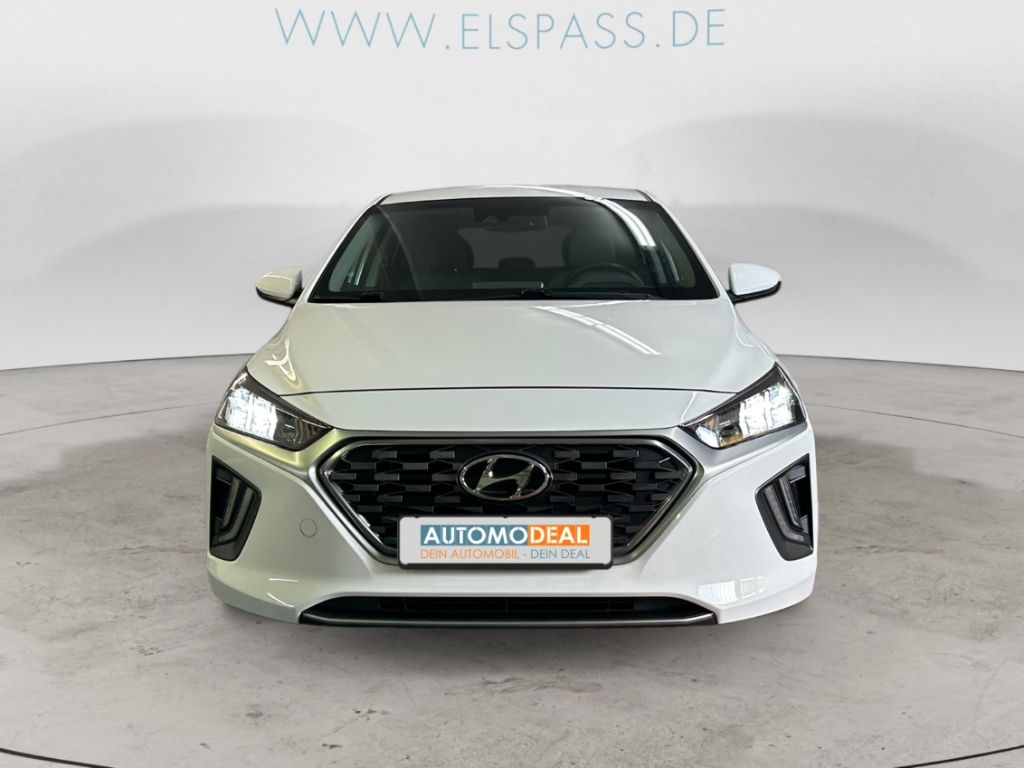 Hyundai IONIQ Style GDI MHEV ALLWETTER NAV LED DIG-DISPL imagem 3