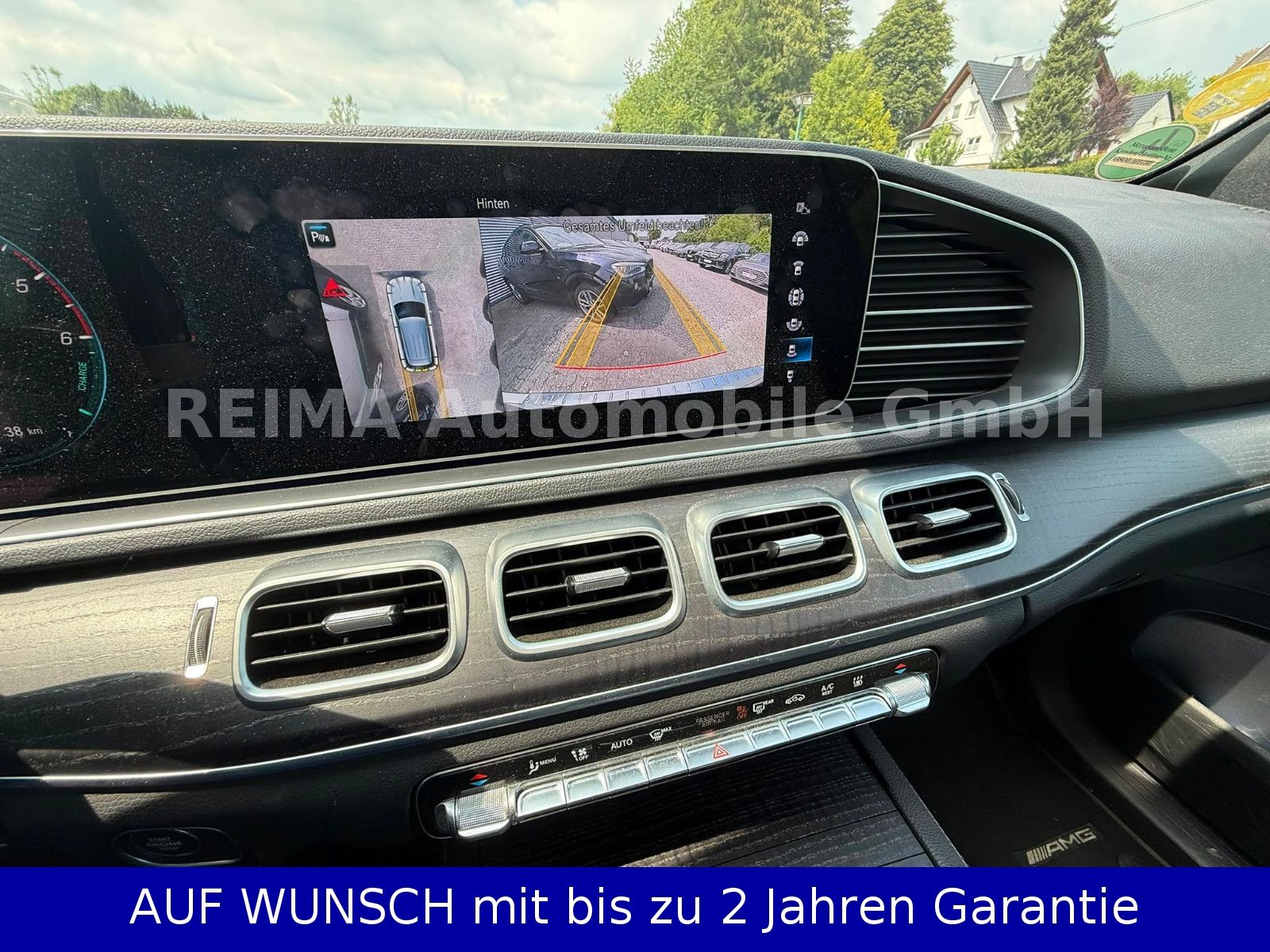 Fahrzeugabbildung Mercedes-Benz GLE 350 de 4Matic AMG Line, Pano, SOH 95,6%
