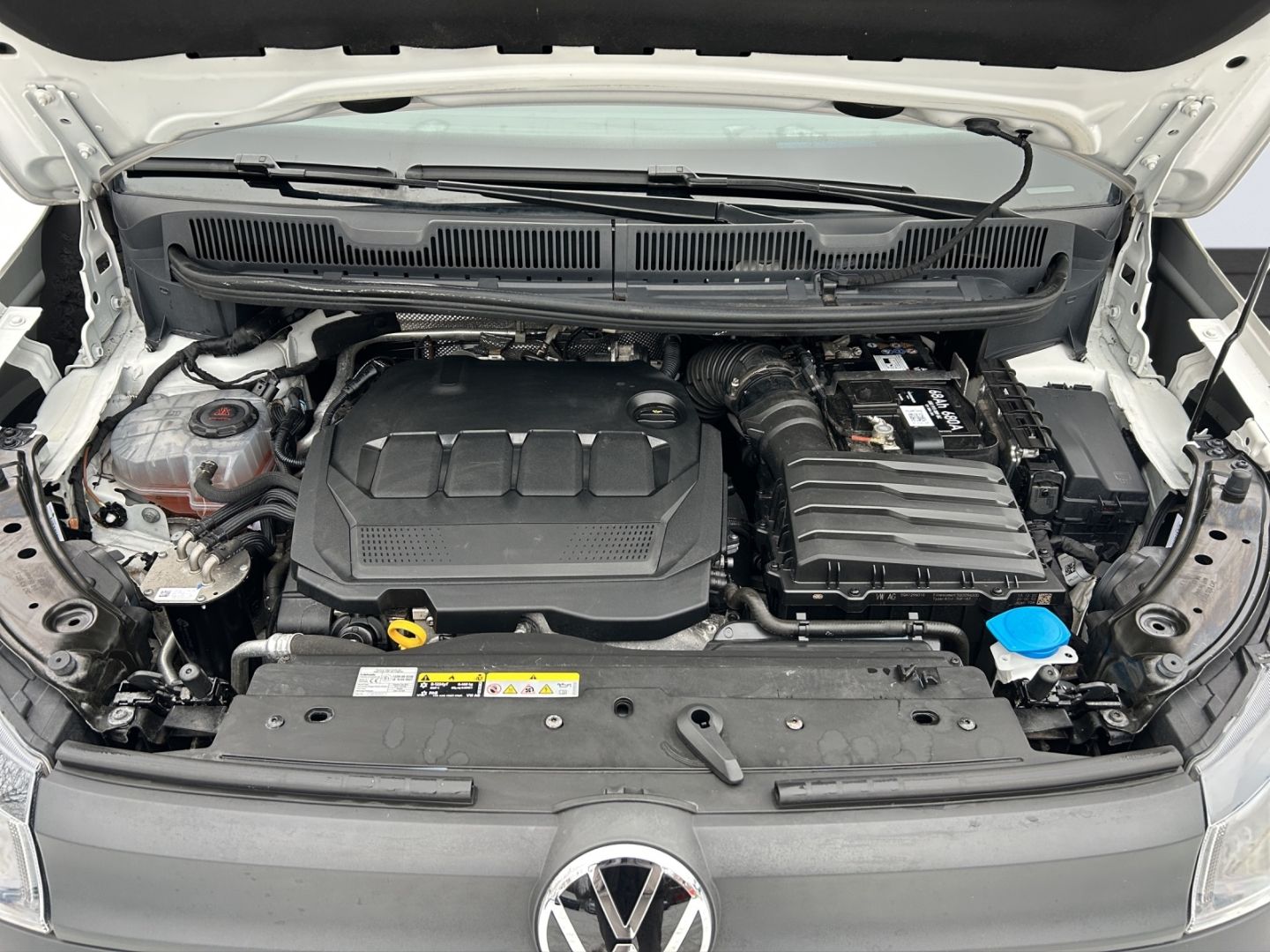 Caddy Cargo 2,0 l TDI CR 55 kW Getriebe: 6-Gang-
