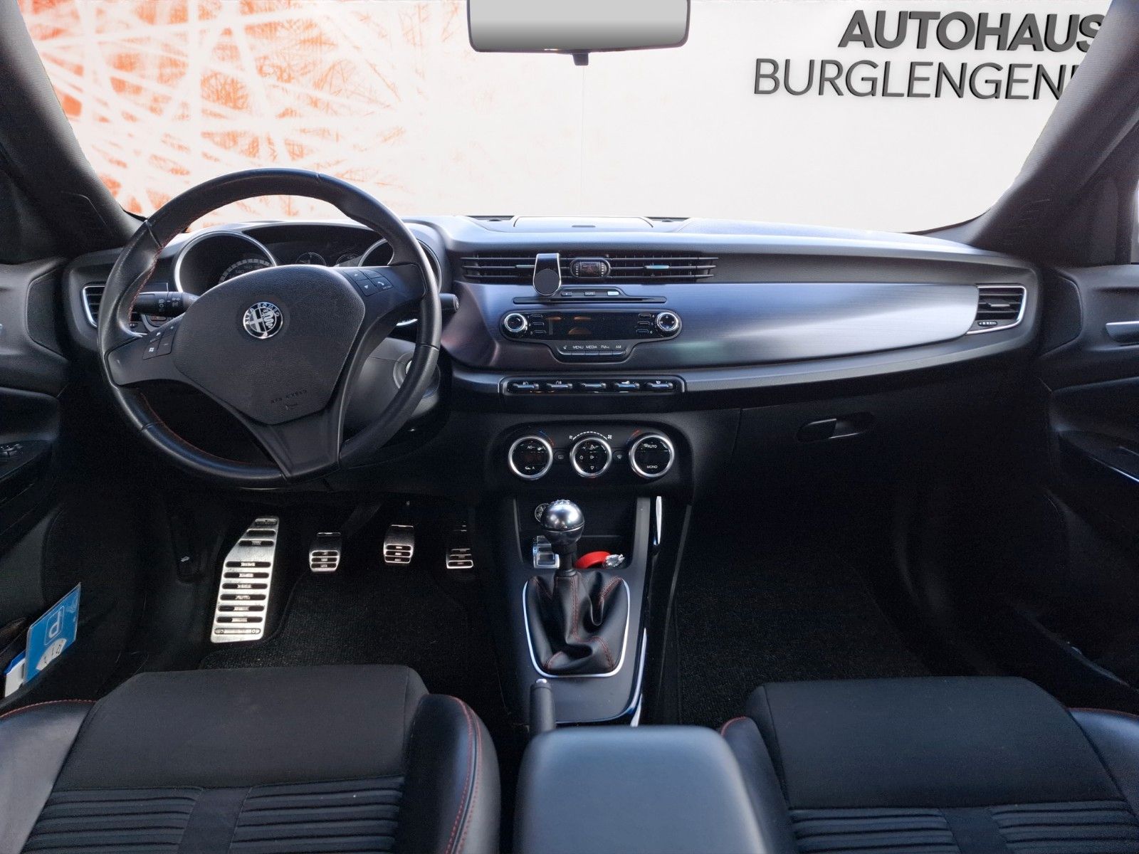 Fahrzeugabbildung Alfa Romeo Giulietta Quadrifoglio Verde