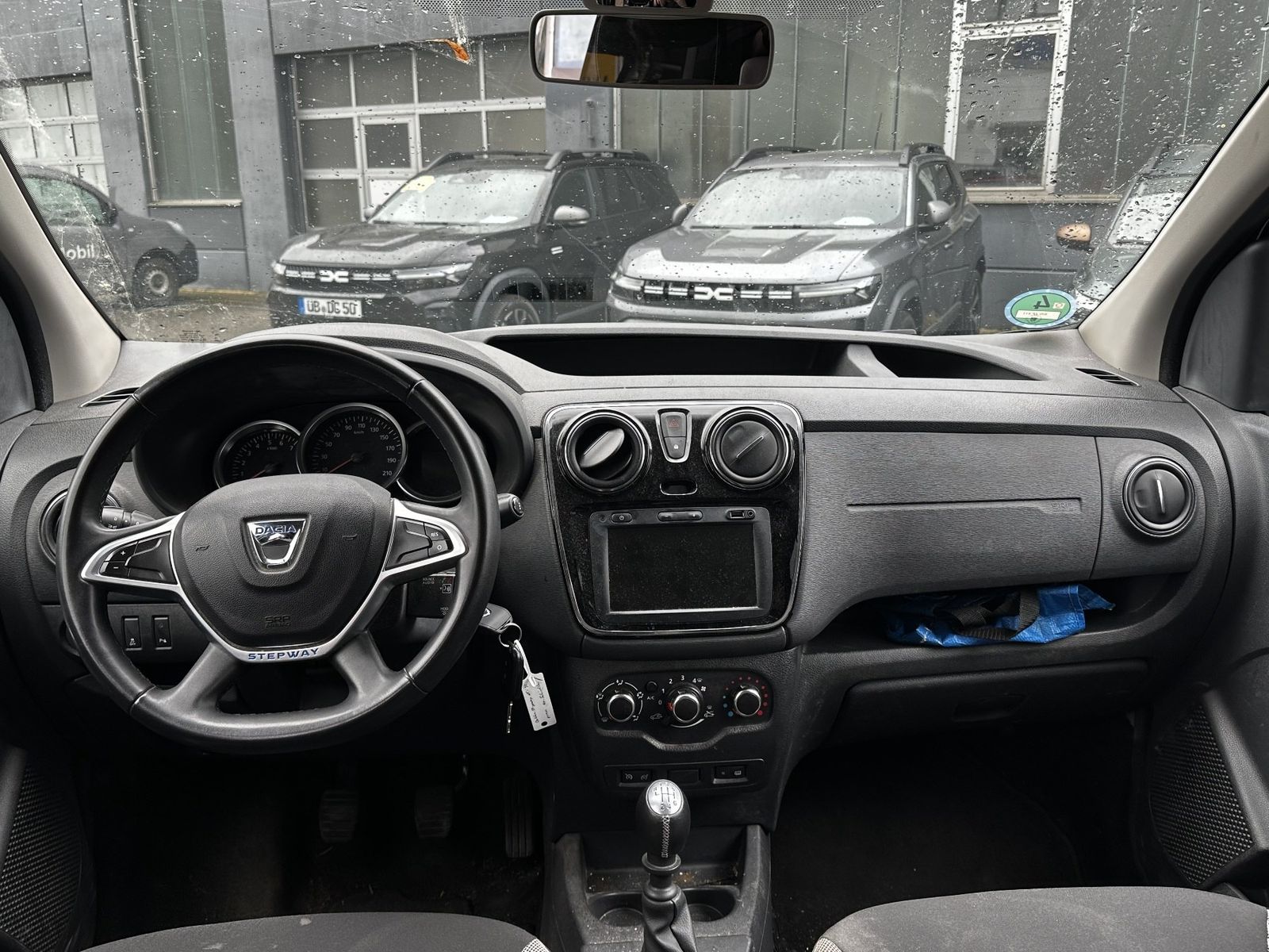 Fahrzeugabbildung Dacia Dokker Stepway dCi 95