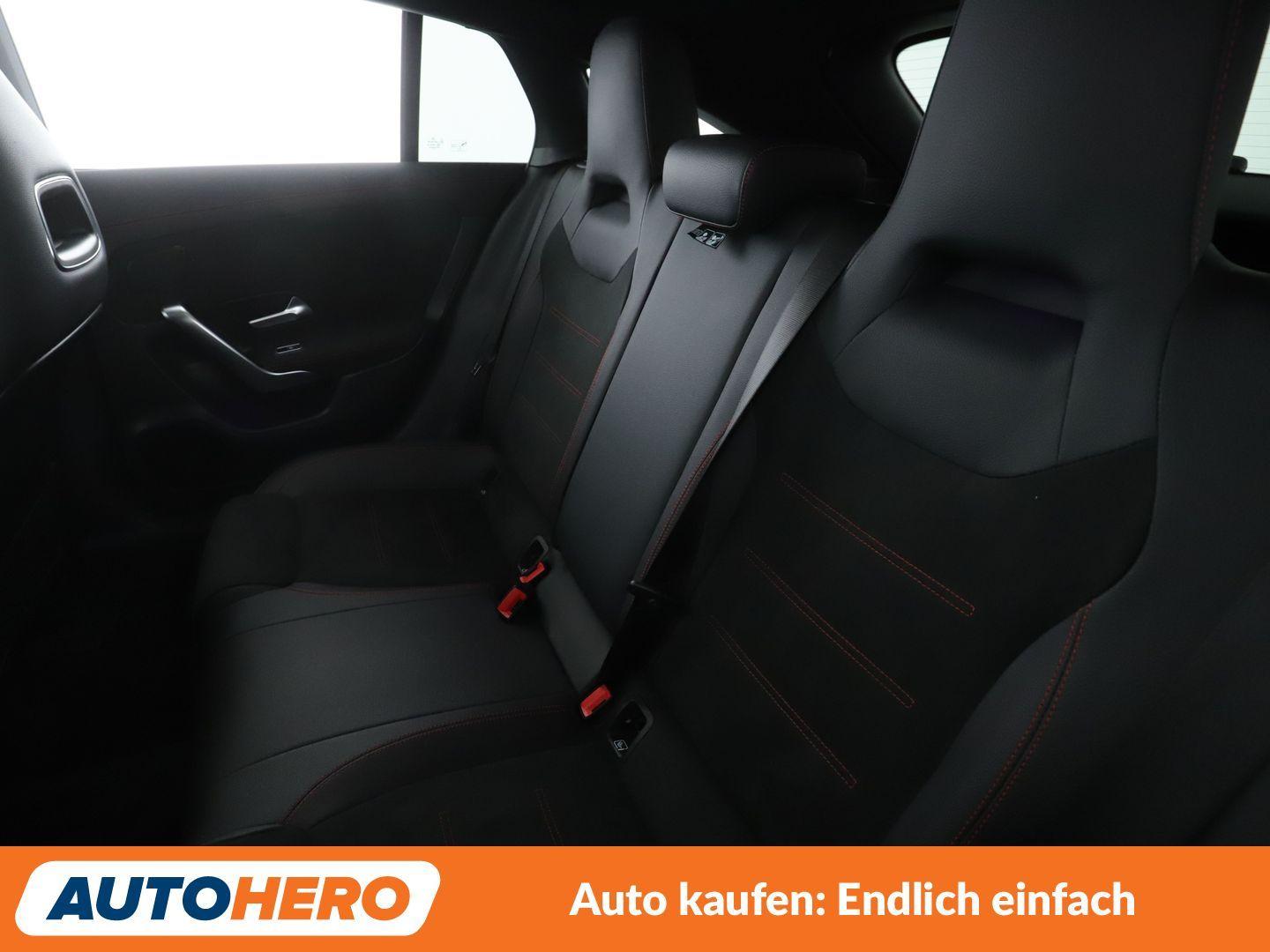 Mercedes-Benz CLA CLA-Klasse CLA 180 Shooting Brake AMG Line, миниатюра 13