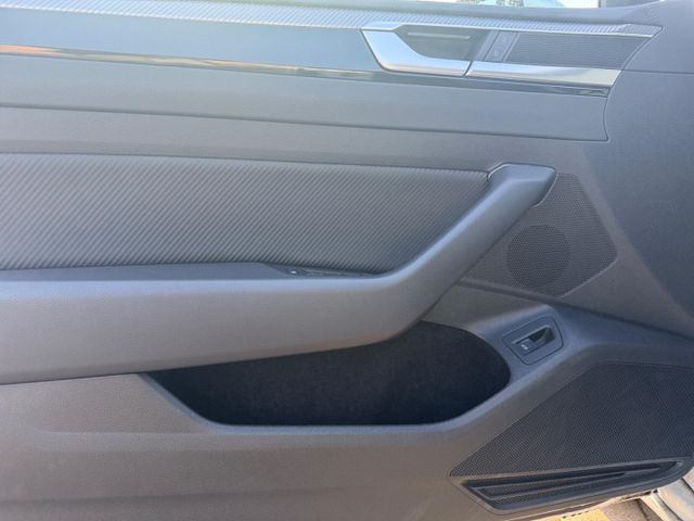 Arteon R 4Motion 2.0 TSI AD AHK El. Panodach Nav