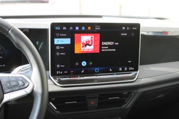 Volkswagen Tiguan - 8
