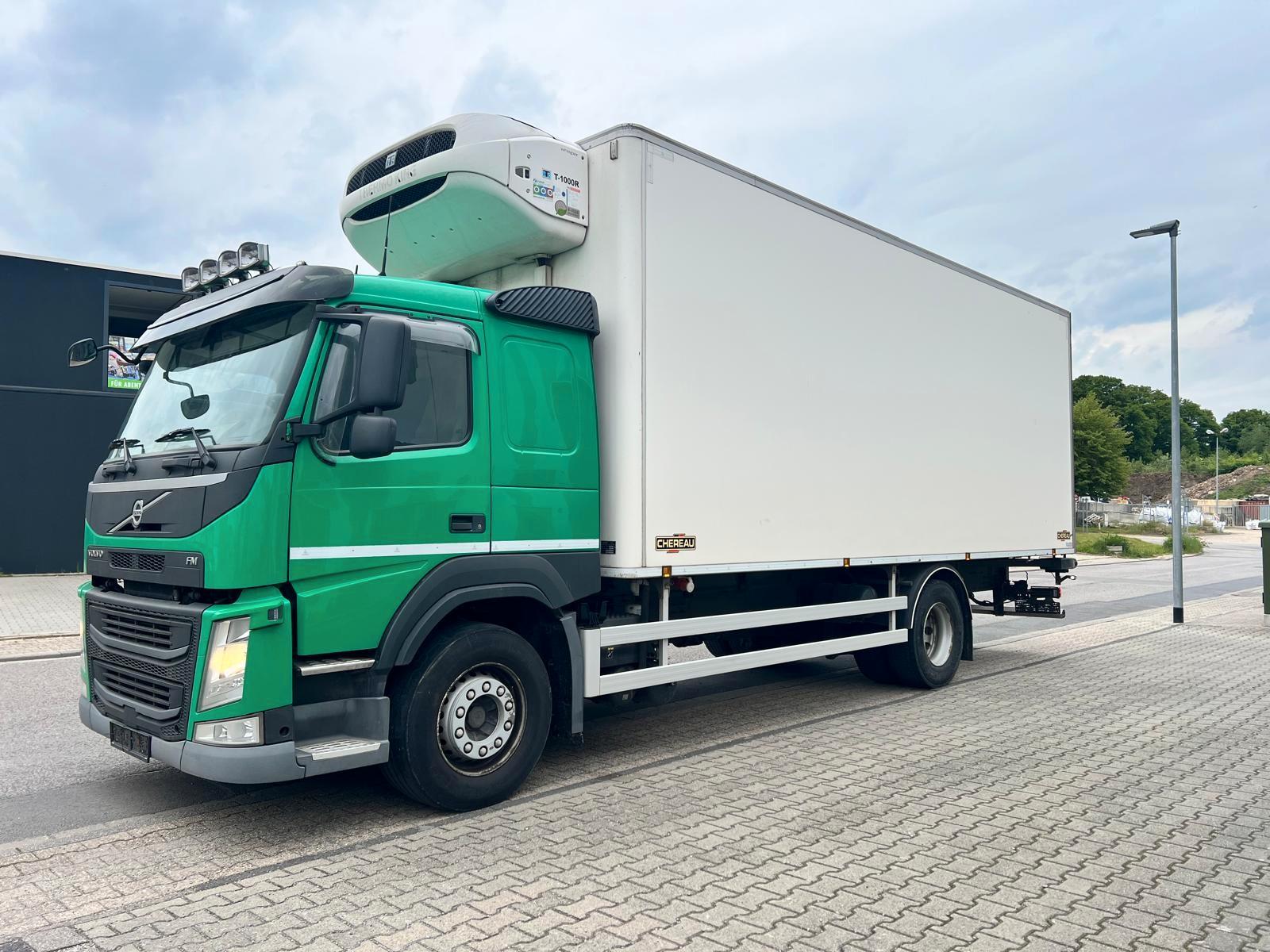 Volvo FM370