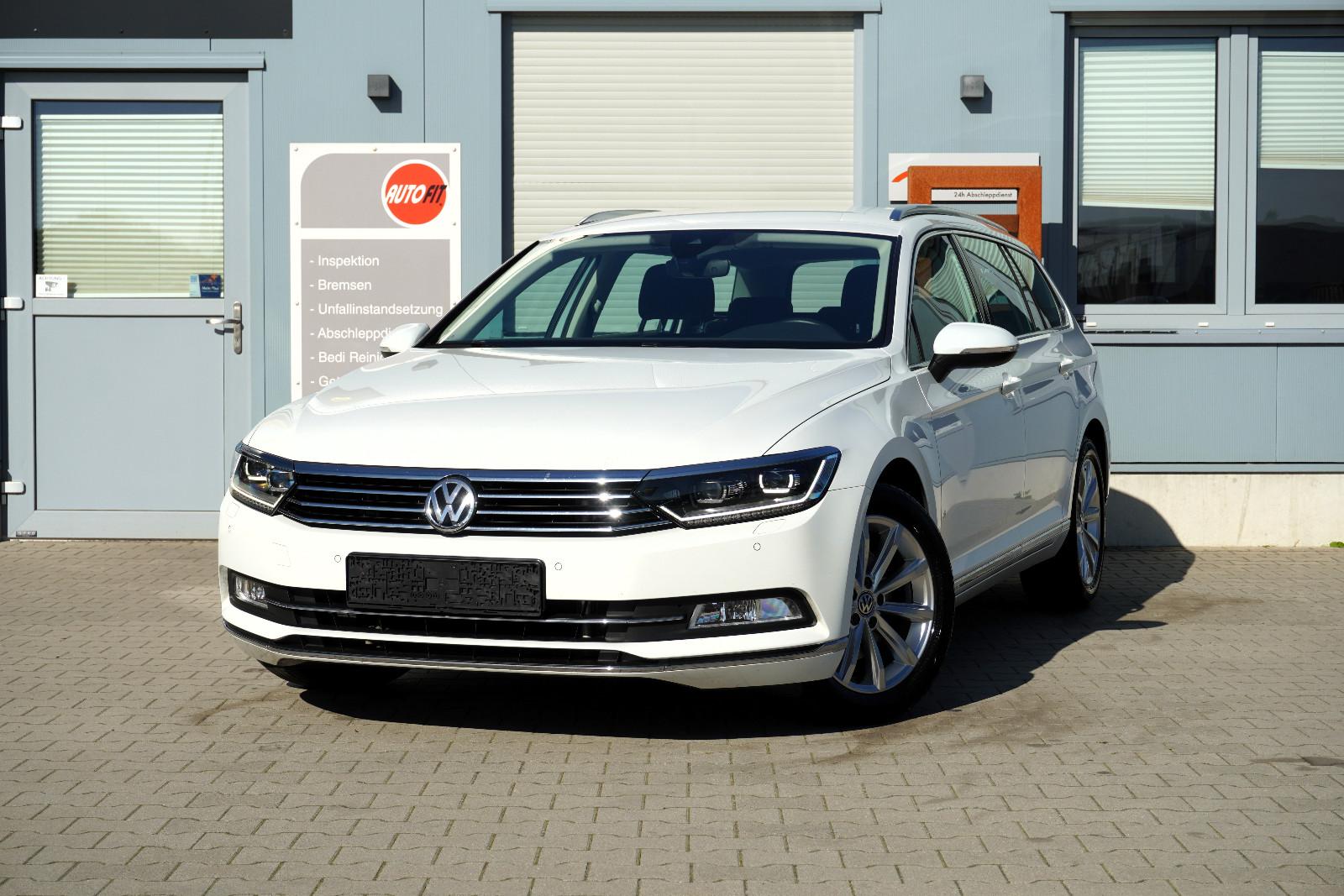 Volkswagen Passat Variant Highline*LED*DigiT.*AHK*ACC* Cam*