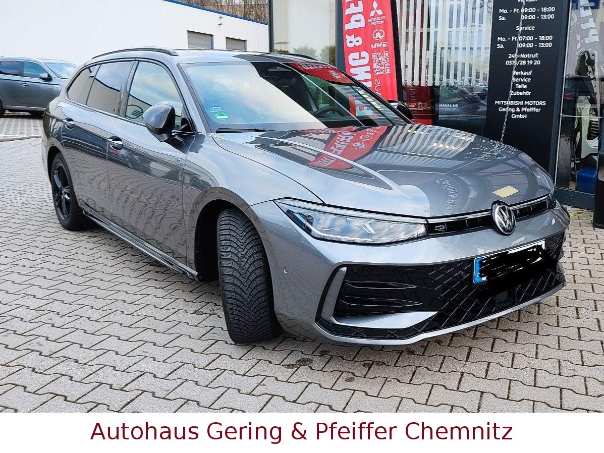 Volkswagen Passat Variant 2.0 TDI SCR DSG R-Line / Tieferl.