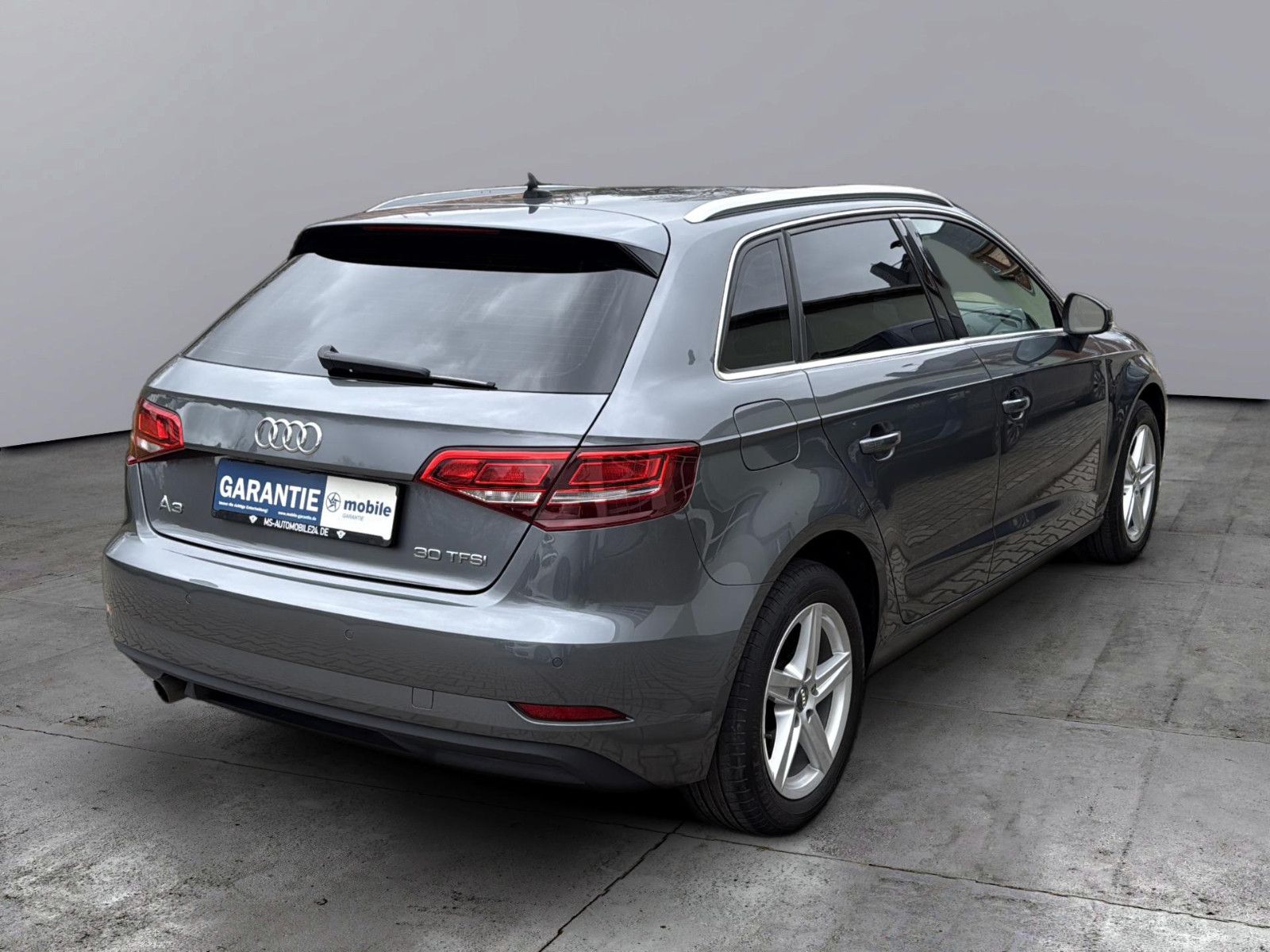 Fahrzeugabbildung Audi A3 Sportback 30 TFSI basis