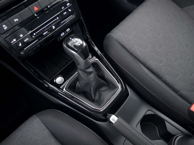 Fahrzeugabbildung Volkswagen T-Cross Life 1.0 TSI DSG | LED RFK DAB+