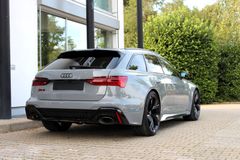 AUDI RS6 Avant /DYNAMIK+/ B&O/ STANDHZG/ SPORTABGAS AUDI RS6 Avant /DYNAMIK+/ B&O/ STANDHZG/ SPORTABGAS