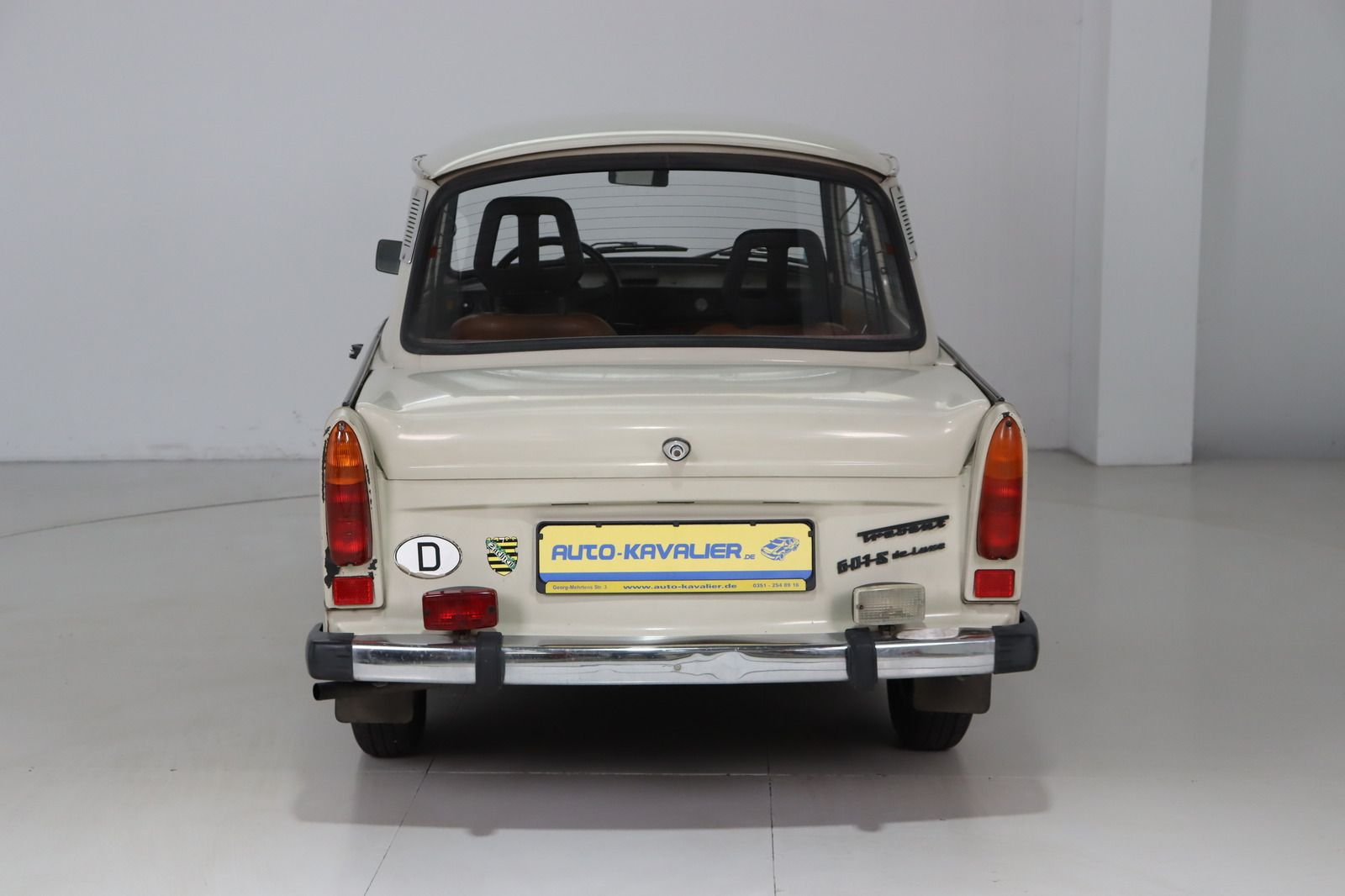 Fahrzeugabbildung Trabant 601 s deluxe HU/AU neu 1. Hand Top-Zustand