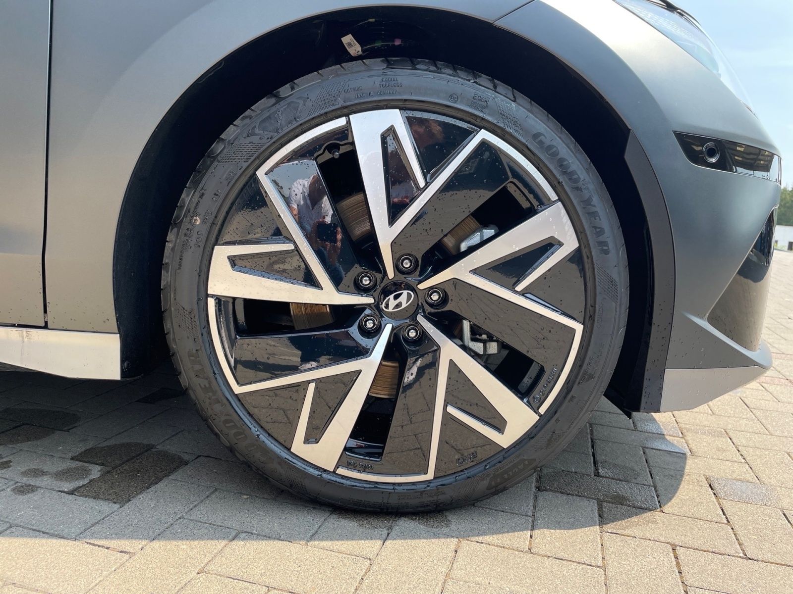 Hyundai IONIQ 6 – Bild 11