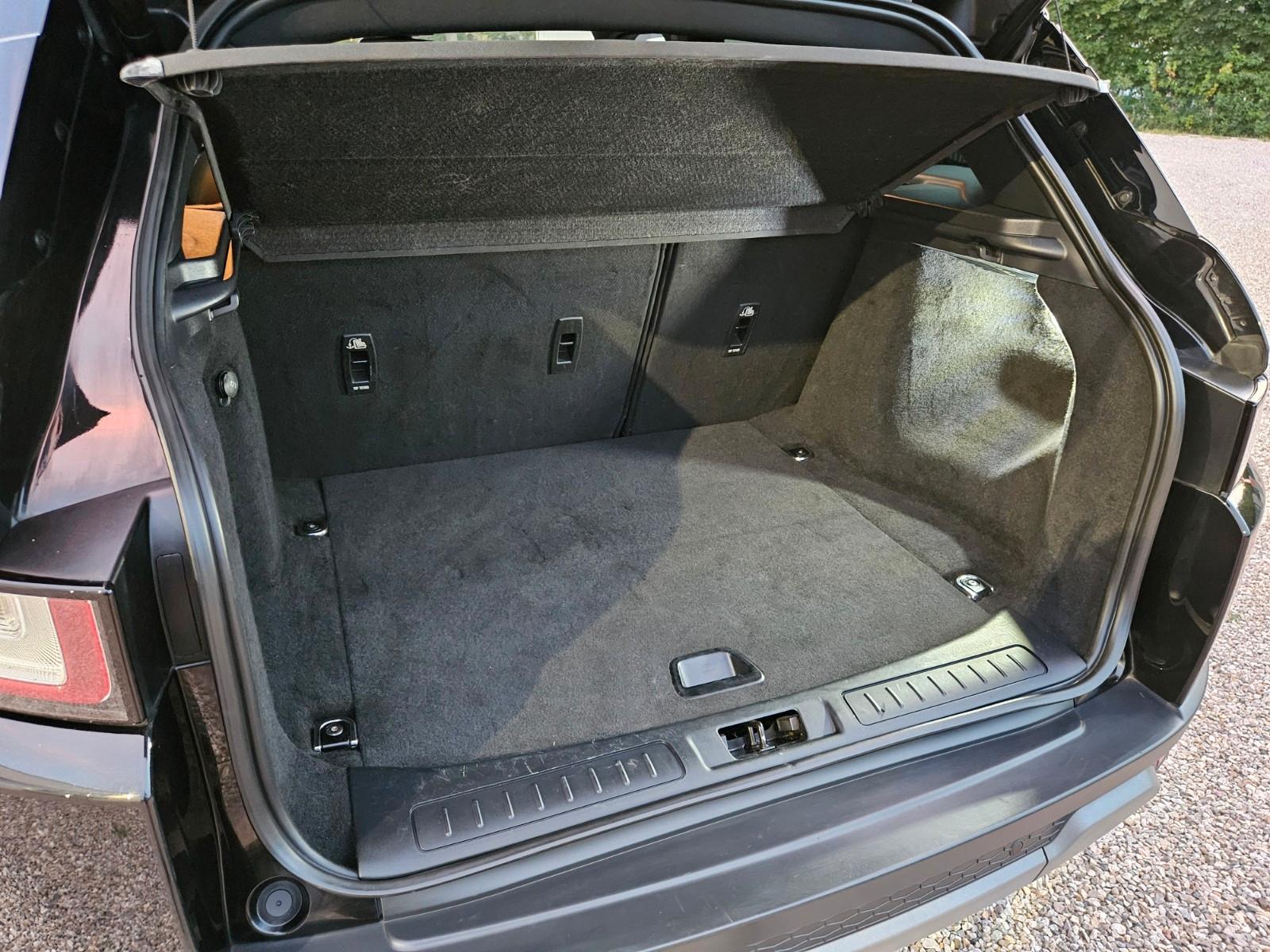 Land Rover Range Rover Evoque 2.0 TD4 132 kW Pure Autom...