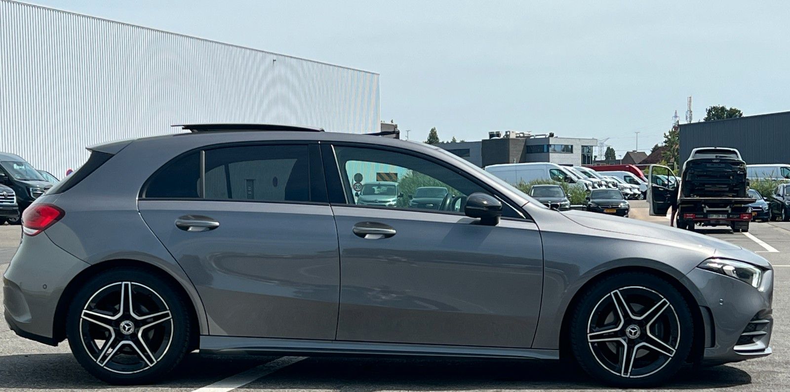 Mercedes-Benz A 200 AMG PANO CAMERA 2 KEY 19.000 +VAT