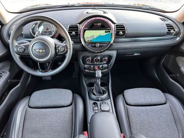 MINI Cooper D Clubman - 12