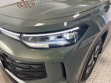 Fahrzeugverkauf 25 Volkswagen Tayron 1.5 eTSI 110 kW Life 7-Sitze AHK