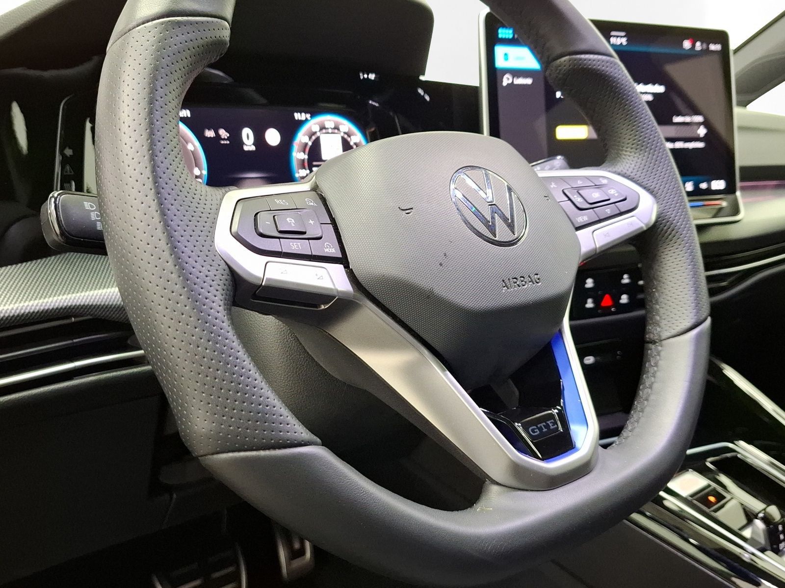 Volkswagen Golf - Bild 9