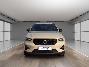 Volvo XC40 Plus Dark B4 2WD Deal Attack bis 30.10.2026