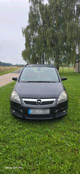 Opel Ich verkaufe meine opel zafira 7pl - Opel Zafira aus 2006 mit Diesel-Antrieb