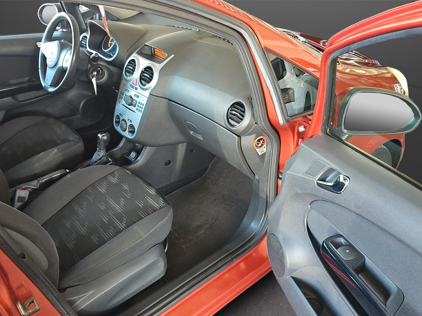 Opel Corsa D Satellite*Automatik*Fahrradträgersystem