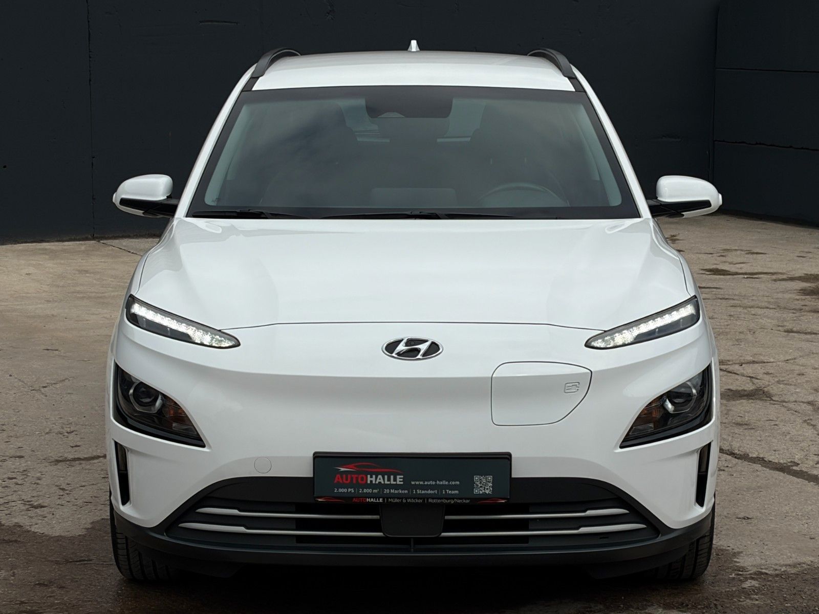 Fahrzeugabbildung Hyundai KONA E Select ACC PDC CAM SHZ LKAS CarPlay
