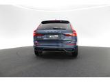 Volvo XC60 B4 Plus Dark 2WD SHZ LED LEDER KAMERA PANO - Volvo XC60 mit Panoramadach