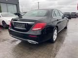 Mercedes-Benz E 220 d AVANTGARDE Autom. - Mercedes E 220 Unfallwagen
