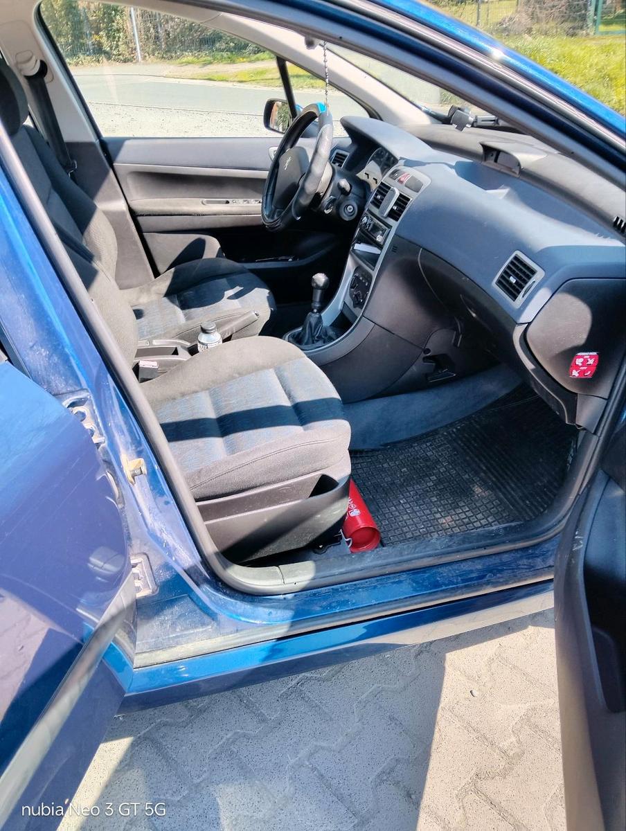 Peugeot 307 2004 — photo 15