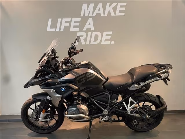 BMW R 1250 GS triple black, Garantie